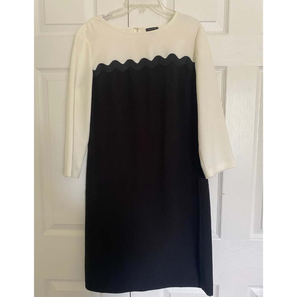 Ann Taylor OffWhite/Black 3/4 Sleeve Dress - Size 8